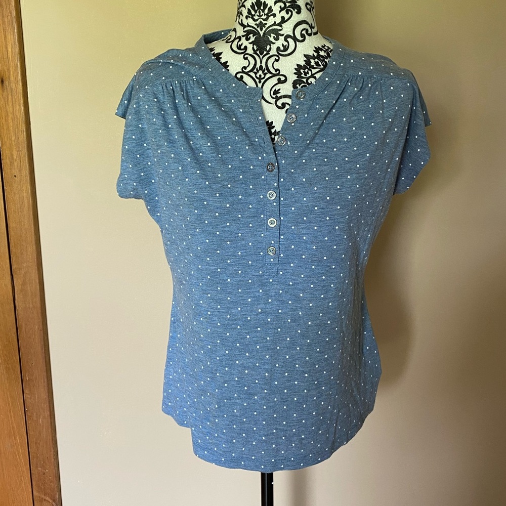 Liz Claiborne Blue Polka Dotted Shirt